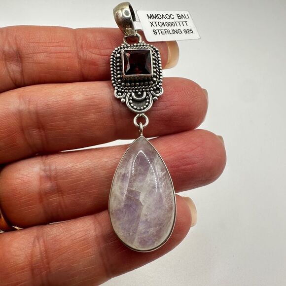 NWT Moonstone Cabochon and faceted Garnet in Bali Sterling Silver pendant! - Picture 8 of 11